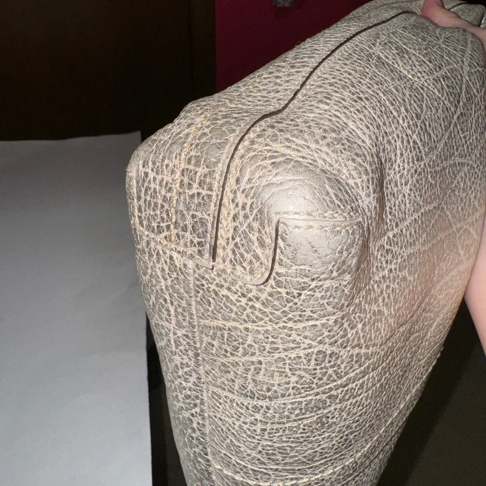 Coach Sophie Duffel 12503 Metallic Gold
Leather - Picture 5 of 9